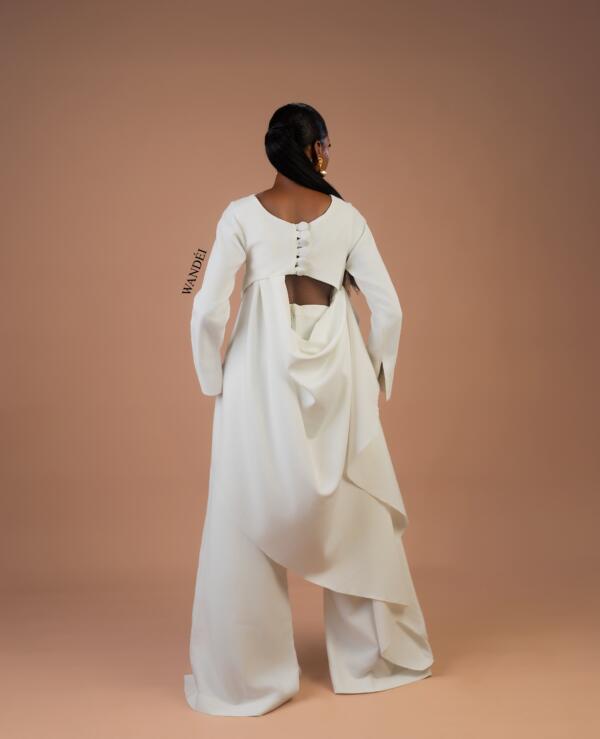 Venust Set - Image 2